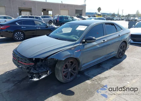 2019 Volkswagen Jetta Gli 2.0T 35Th Anniversary Edition/2.0T Autobahn/2.0T S from USA, damaged, VIN 3VW6T7BU8KM180058